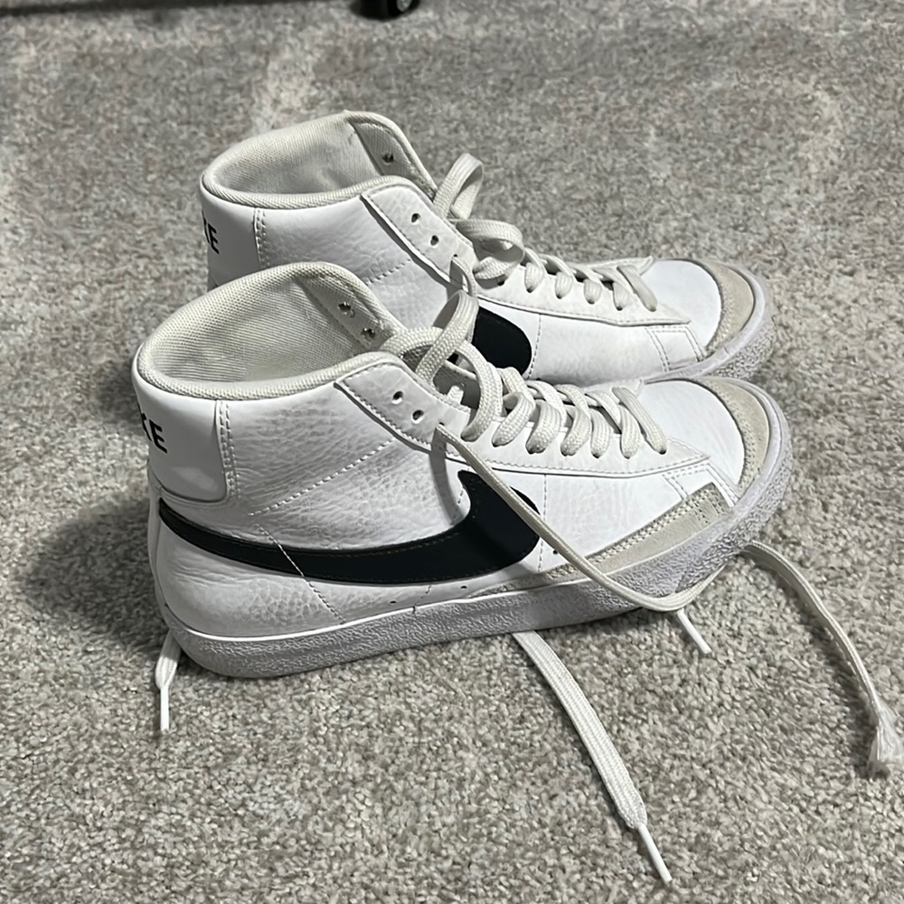 Nike Blazer Mid ‘77
